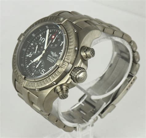 breitling chrono e13360